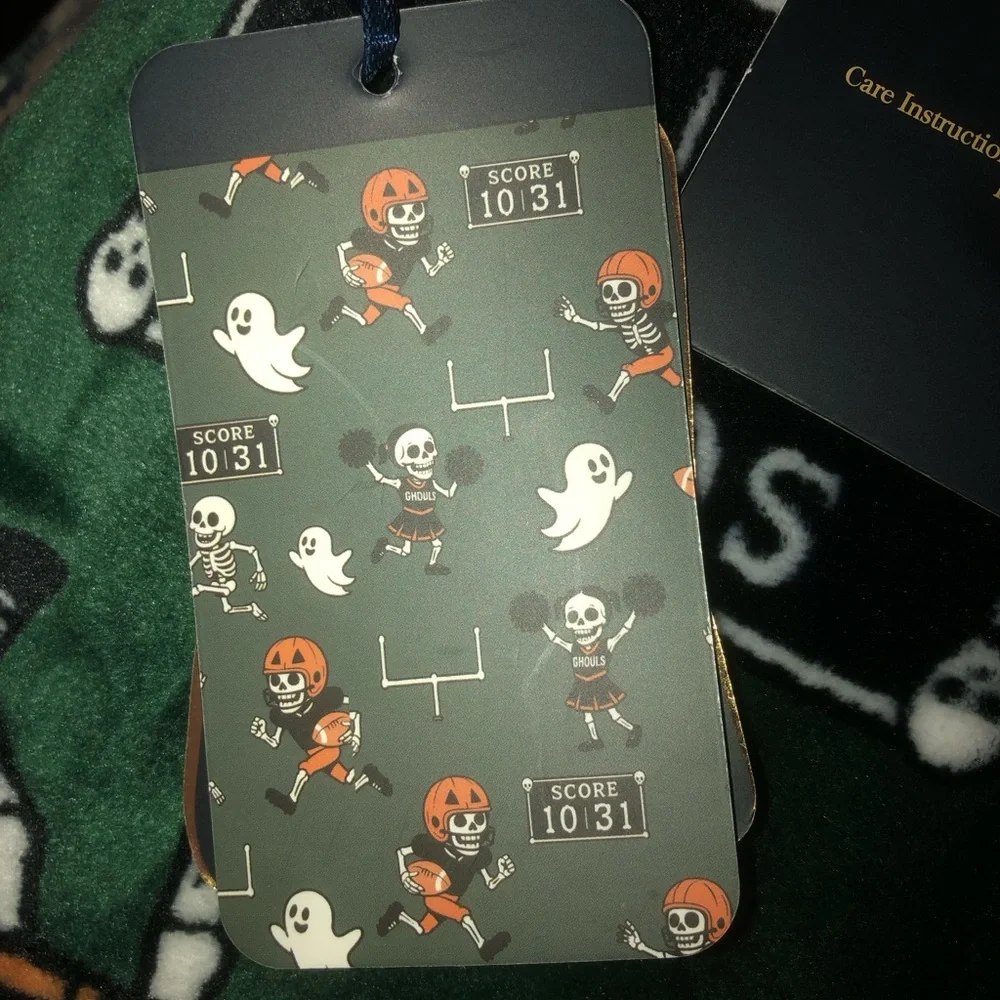 ‼️ Skeleton Football blanket - see last picture for full pattern ‼️ queen size